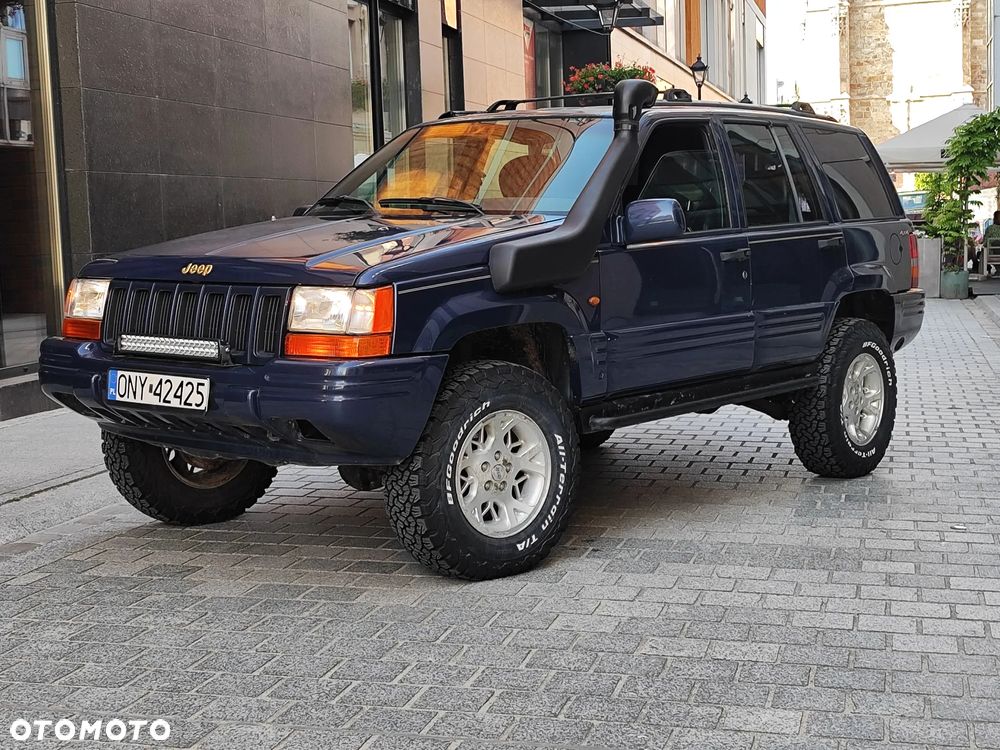 Jeep Grand Cherokee - 3