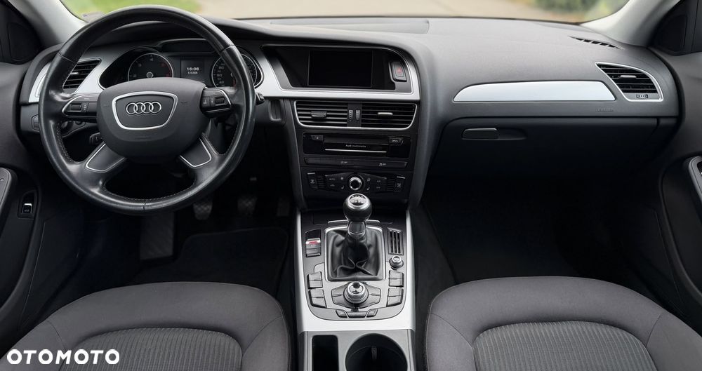 Audi A4 Avant - 17