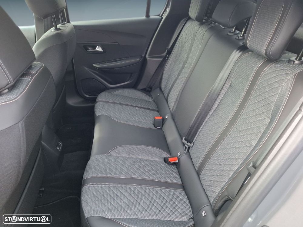 Peugeot e-208 50 kWh Allure - 14
