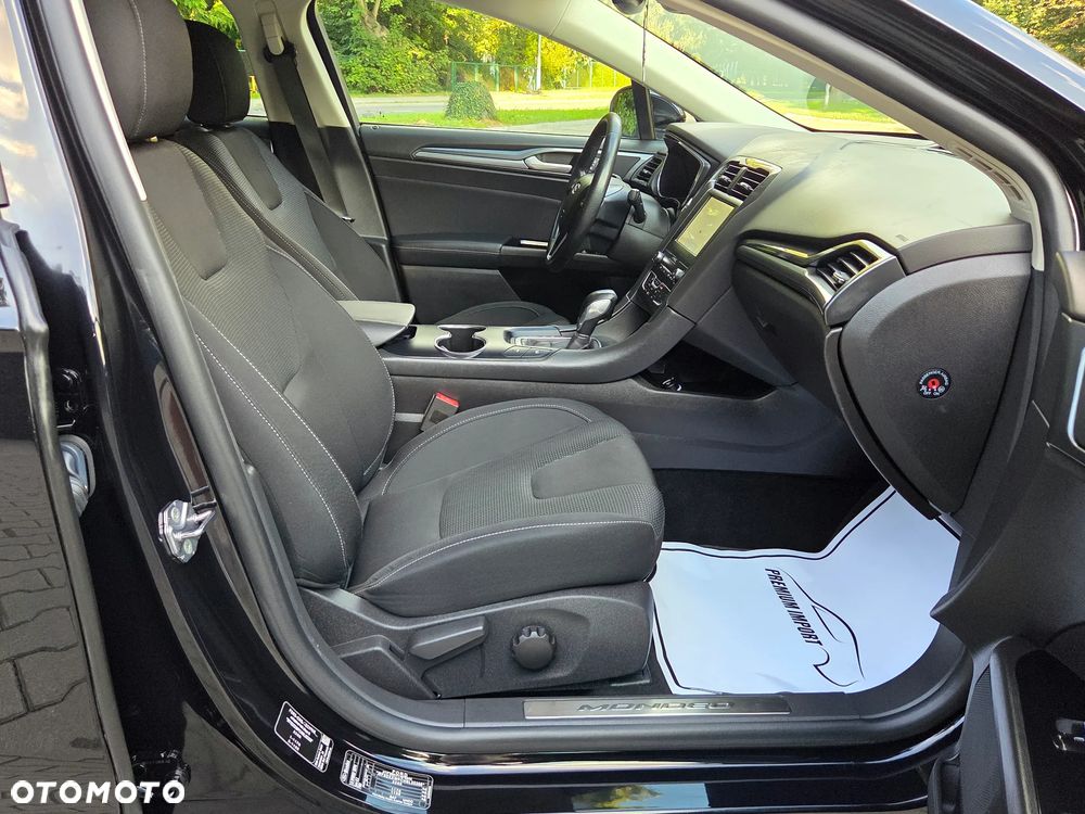 Ford Mondeo 2.0 Hybrid Titanium - 20