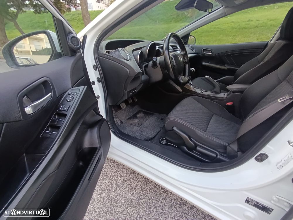 Honda Civic Tourer 1.6 i-DTEC Sport Navi - 13