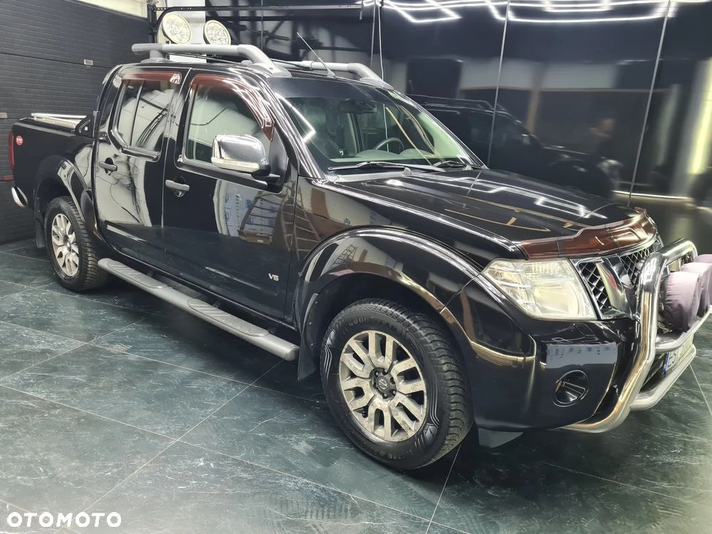 Nissan Navara 3.0 D V6 Platinum Long - 35