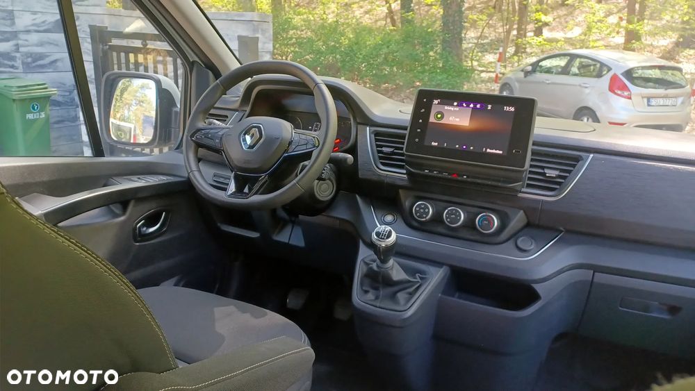 Renault Trafic 2.0 dCi - 8