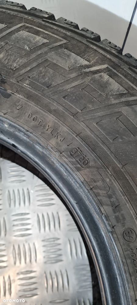Opona Nokian WRC3 205R16 - 3