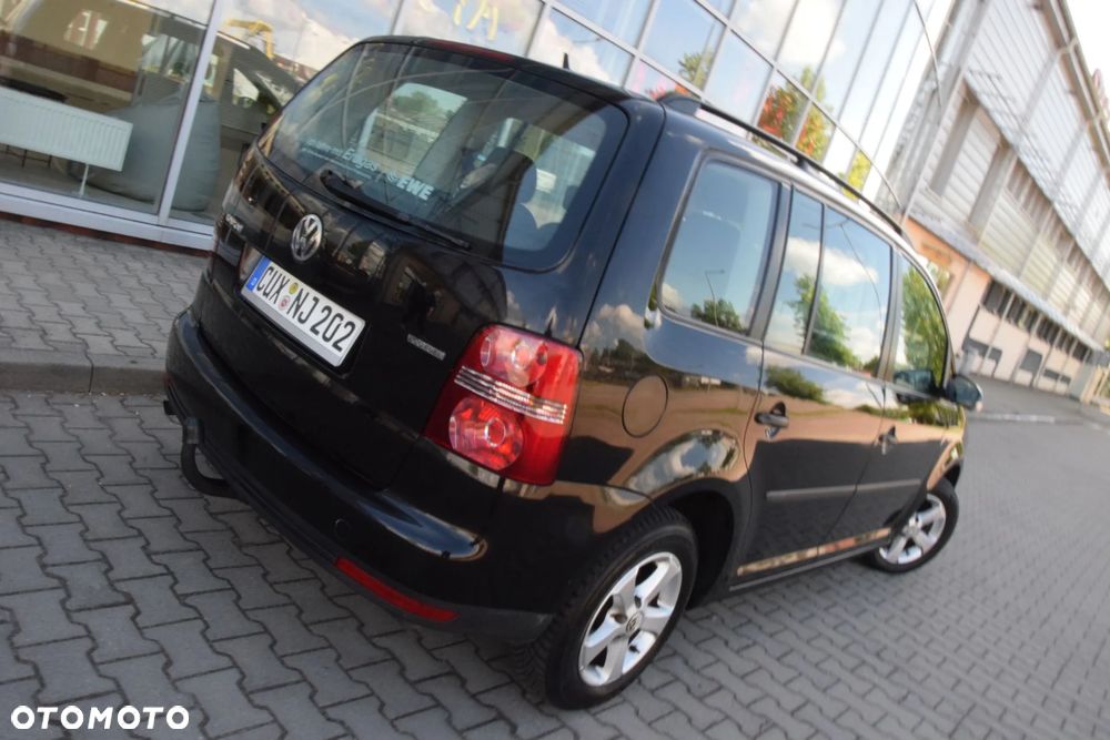 Volkswagen Touran 2.0 EcoFuel United - 12