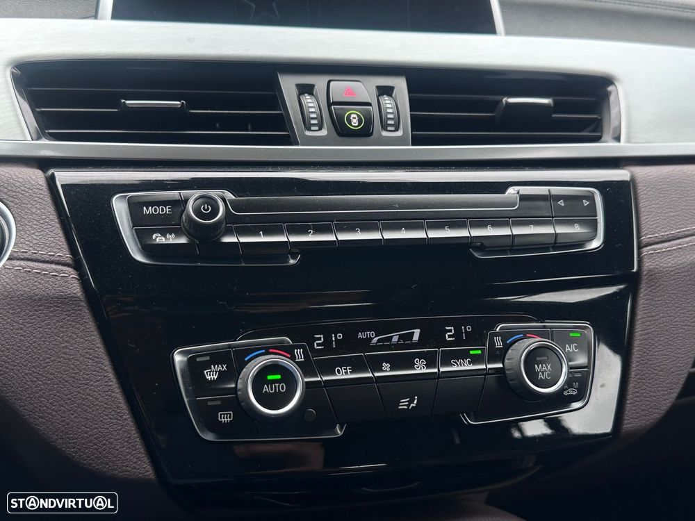 BMW X2 18 d sDrive Auto Pack M — fotografia 34