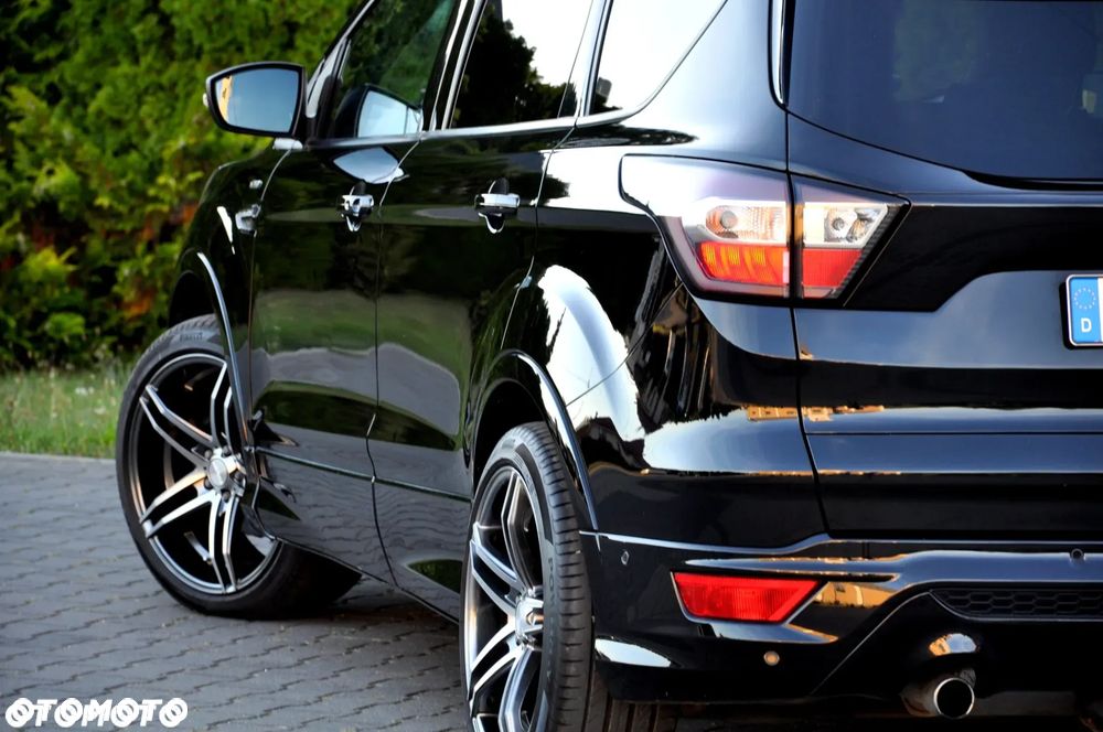 Ford Kuga 1.5 EcoBoost FWD ST-Line ASS - 19
