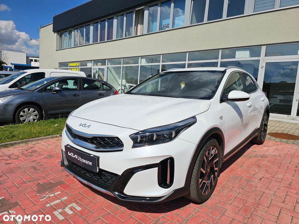 Kia XCeed 1.5 T-GDI M - 2