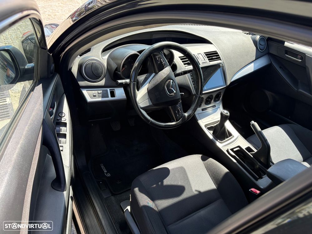 Mazda 3 Hatchback MZ-CD 1.6 Exclusive - 5