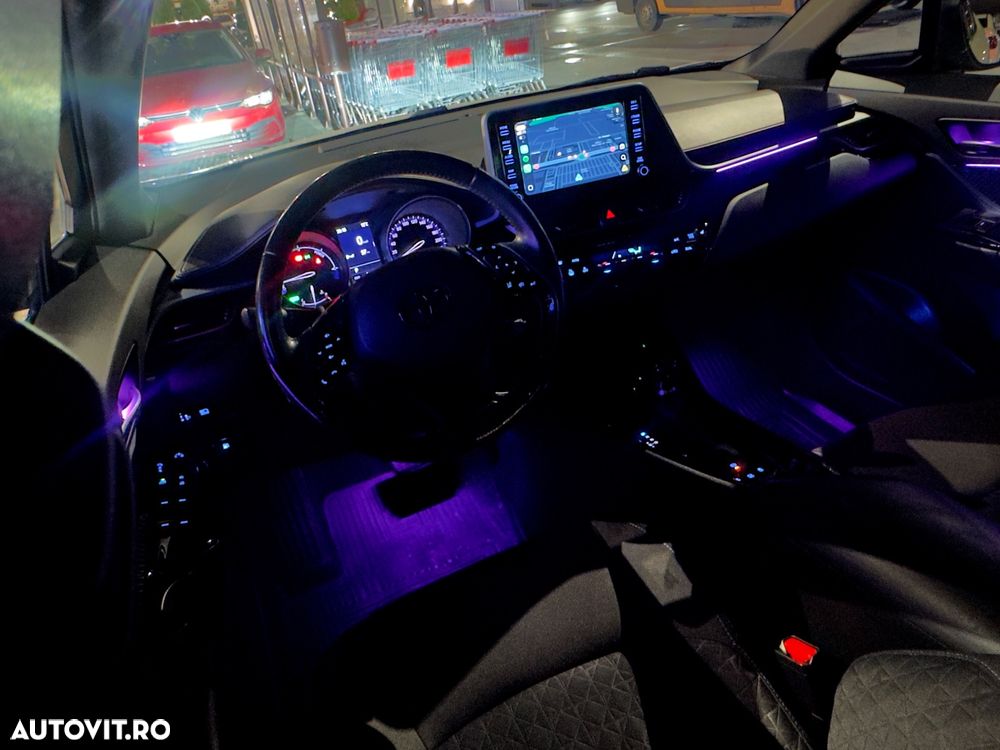 Toyota C-HR 2.0 HSD 184 CP 4x2 CVT C-lassy bi-tone - 17
