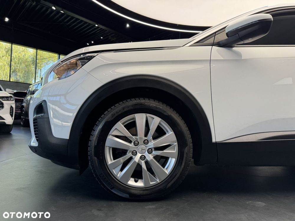 Peugeot 3008 1.2 PureTech Active - 20