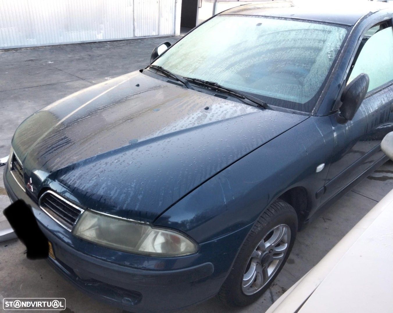 Mitsubishi Carisma  1.9 TD de 2000 disponível para peças - 1