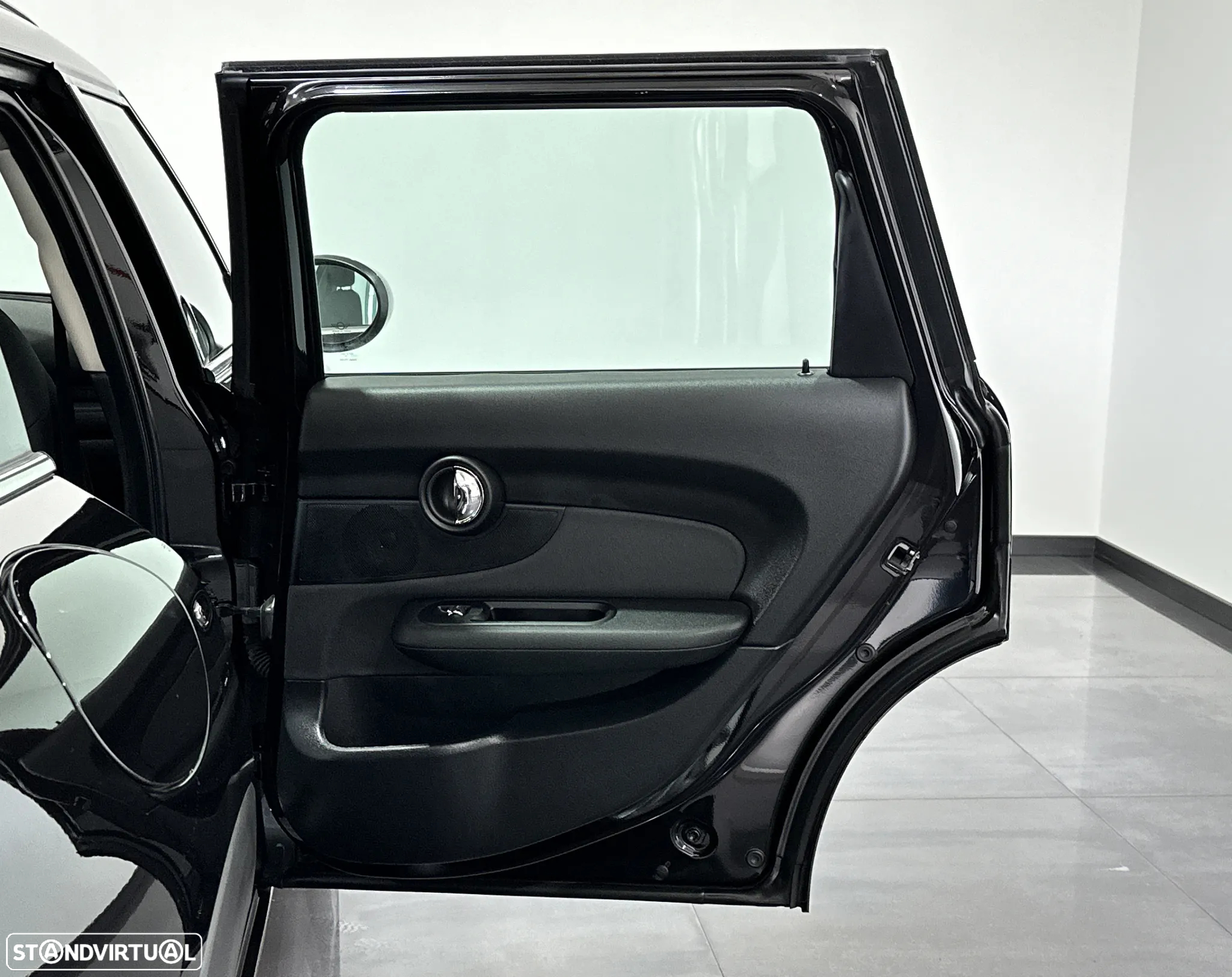 MINI Clubman One D 4Business - 47