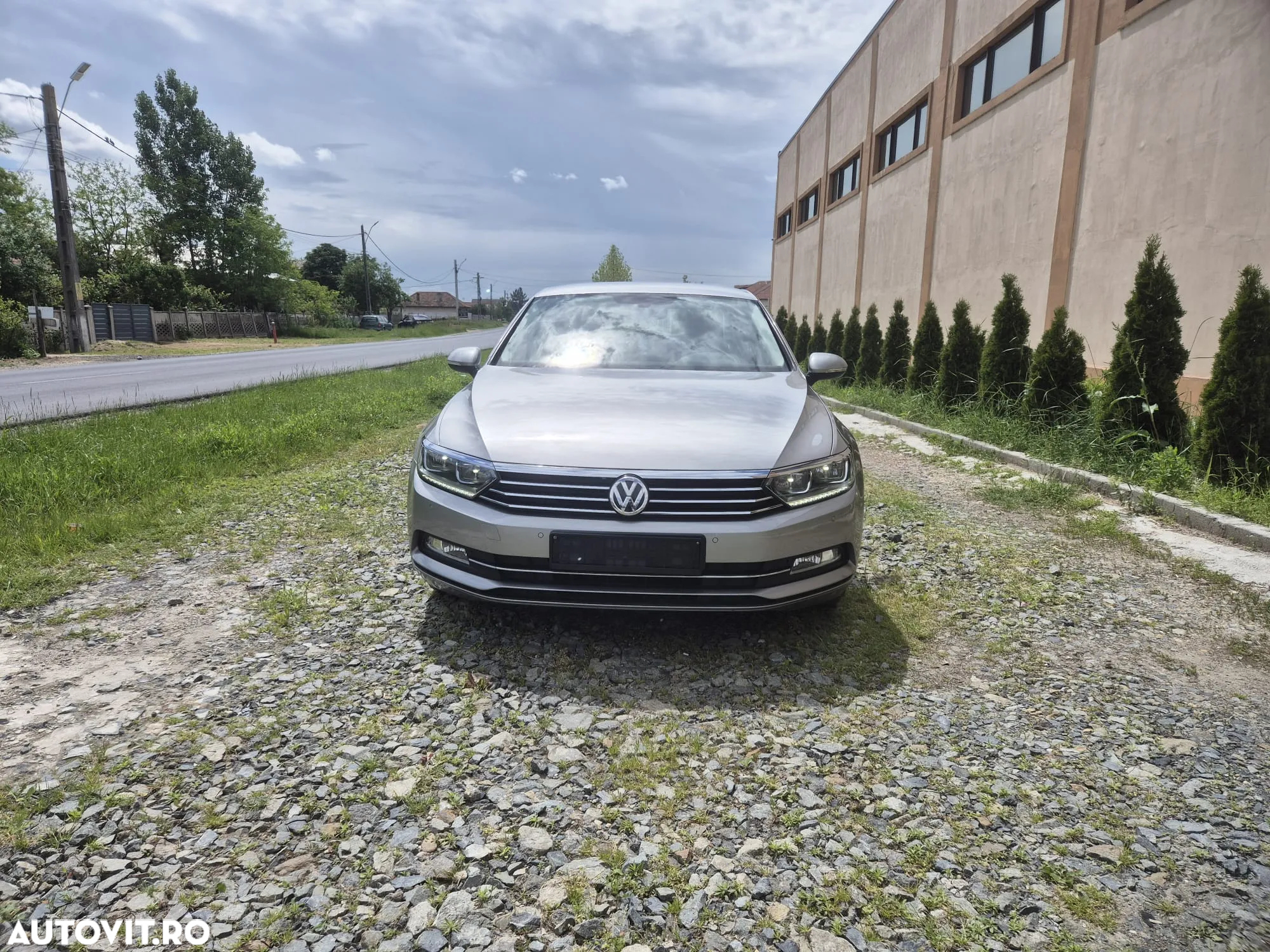 Volkswagen Passat 1.6 TDI (BlueMotion Technology) Comfortline - 9