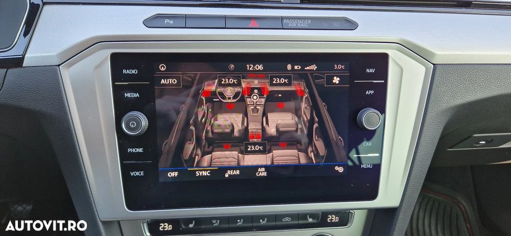 Volkswagen Passat 2.0 TDI SCR - 14