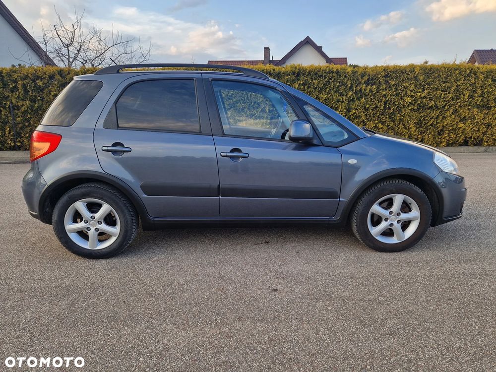 Suzuki SX4 - 12
