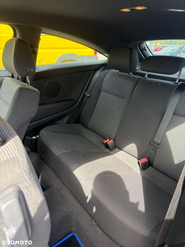 Opel Astra 1.8 Sport - 8