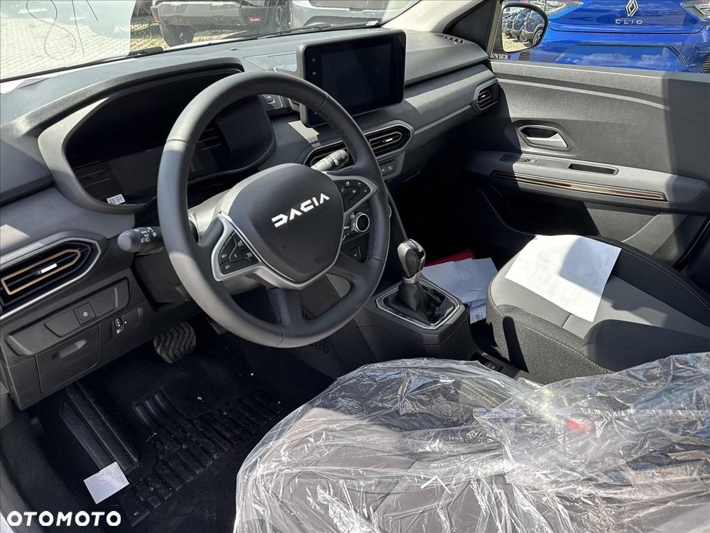 Dacia Jogger 1.6 Full Hybrid 140 Extreme MMT - 8