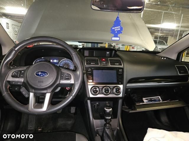 Subaru Xv 2016 photo 5