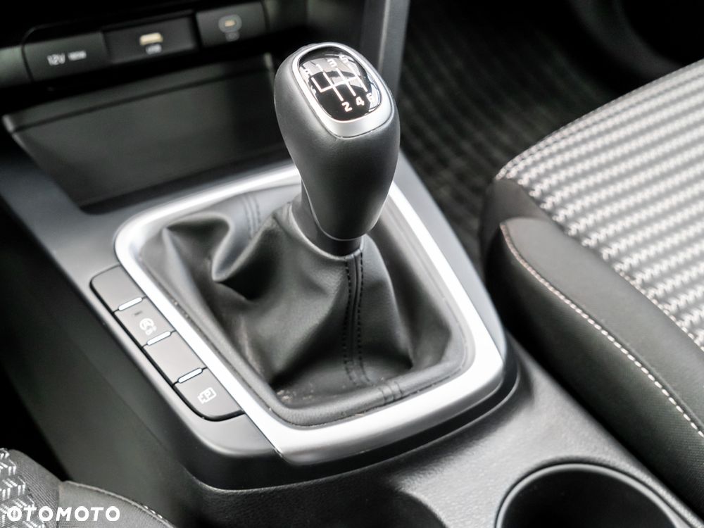 Kia Ceed 1.5 T-GDI M - 15