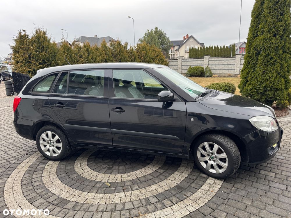 Skoda Fabia 1.4 16V STYLE Edition - 10