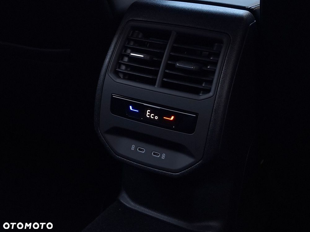 Cupra Formentor 1.4 e-Hybrid VZ DSG - 15