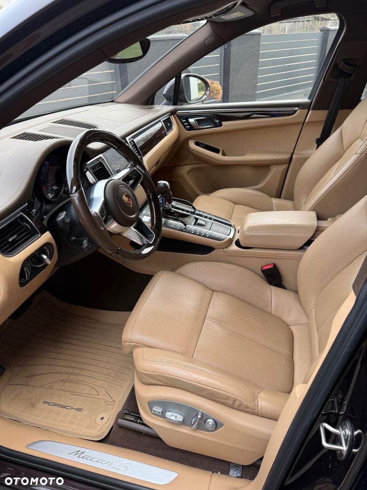 Porsche Macan - 8