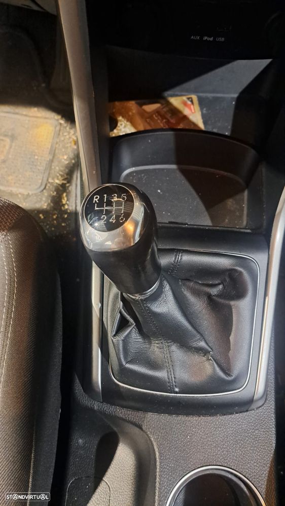 Hyundai i30 II Hatchback (GD) 1.6 CRDi - PARA PEÇAS - 10