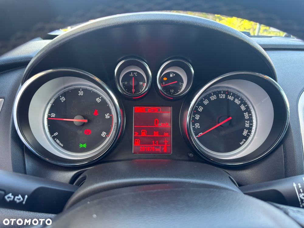 Opel Astra 2.0 CDTI DPF Active - 14