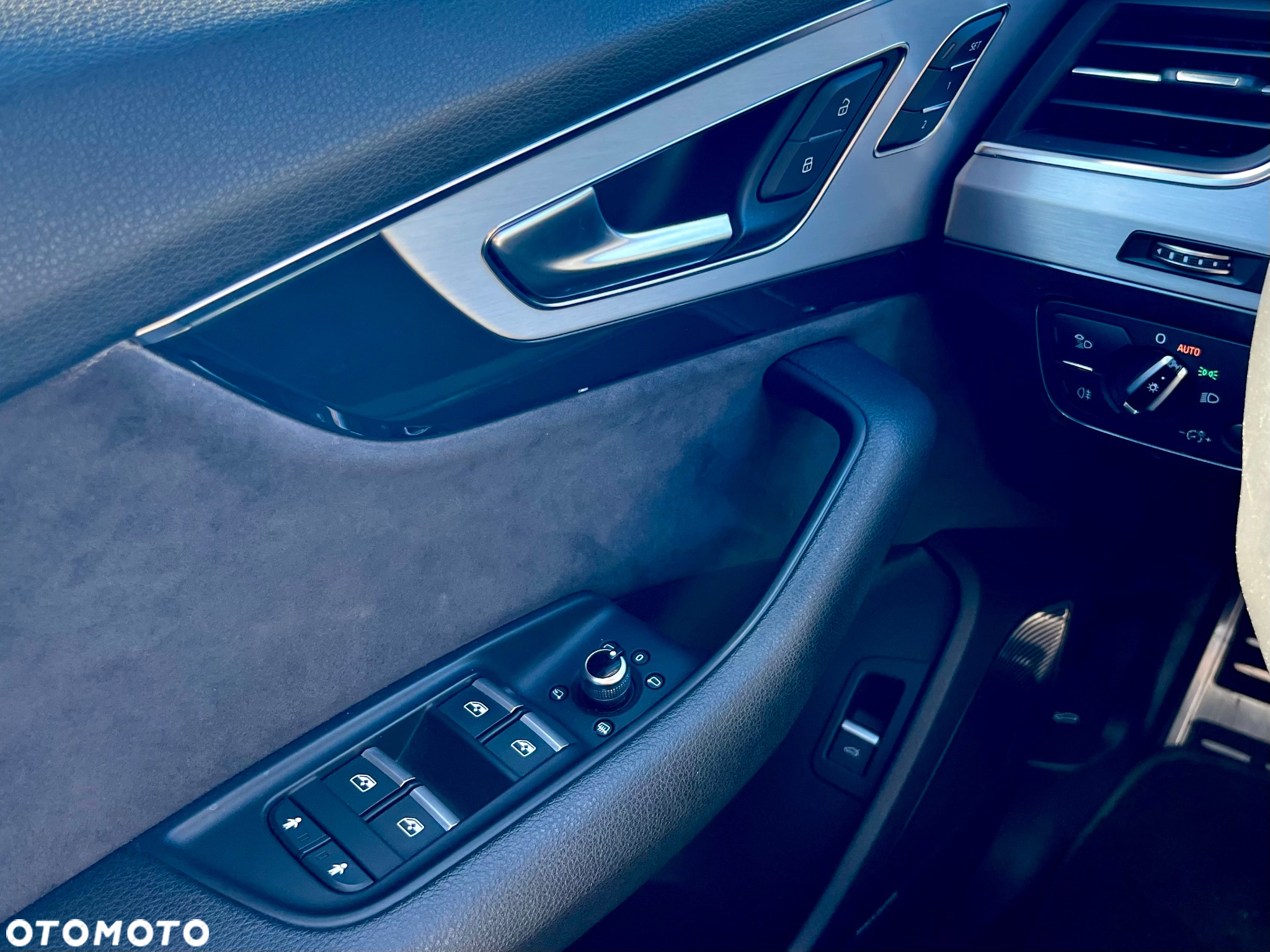Audi SQ7 4.0 TDI Quattro Tiptronic - 22