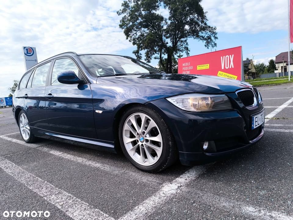BMW Seria 3 318d DPF - 10