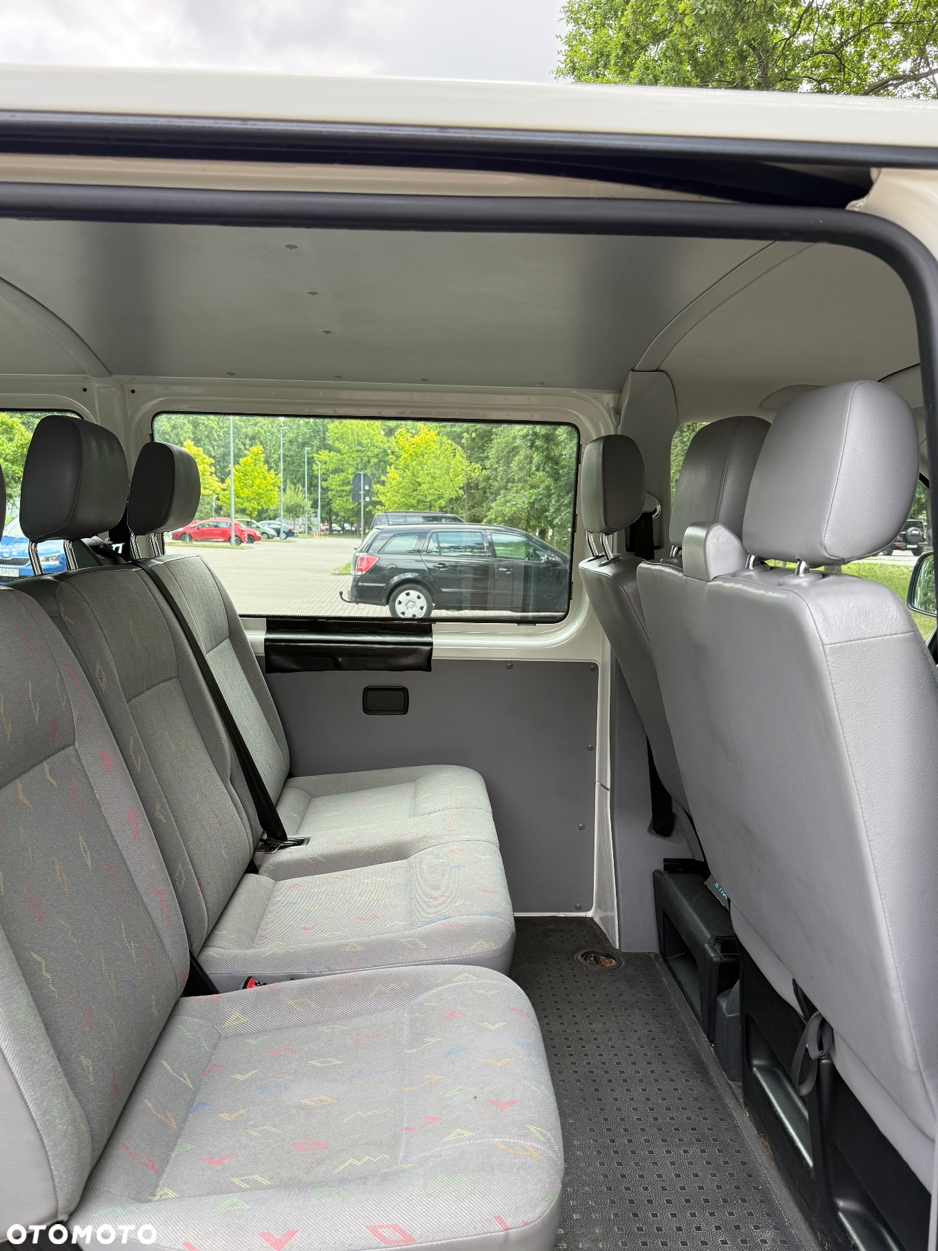 Volkswagen Caravelle TDI L1 - 9