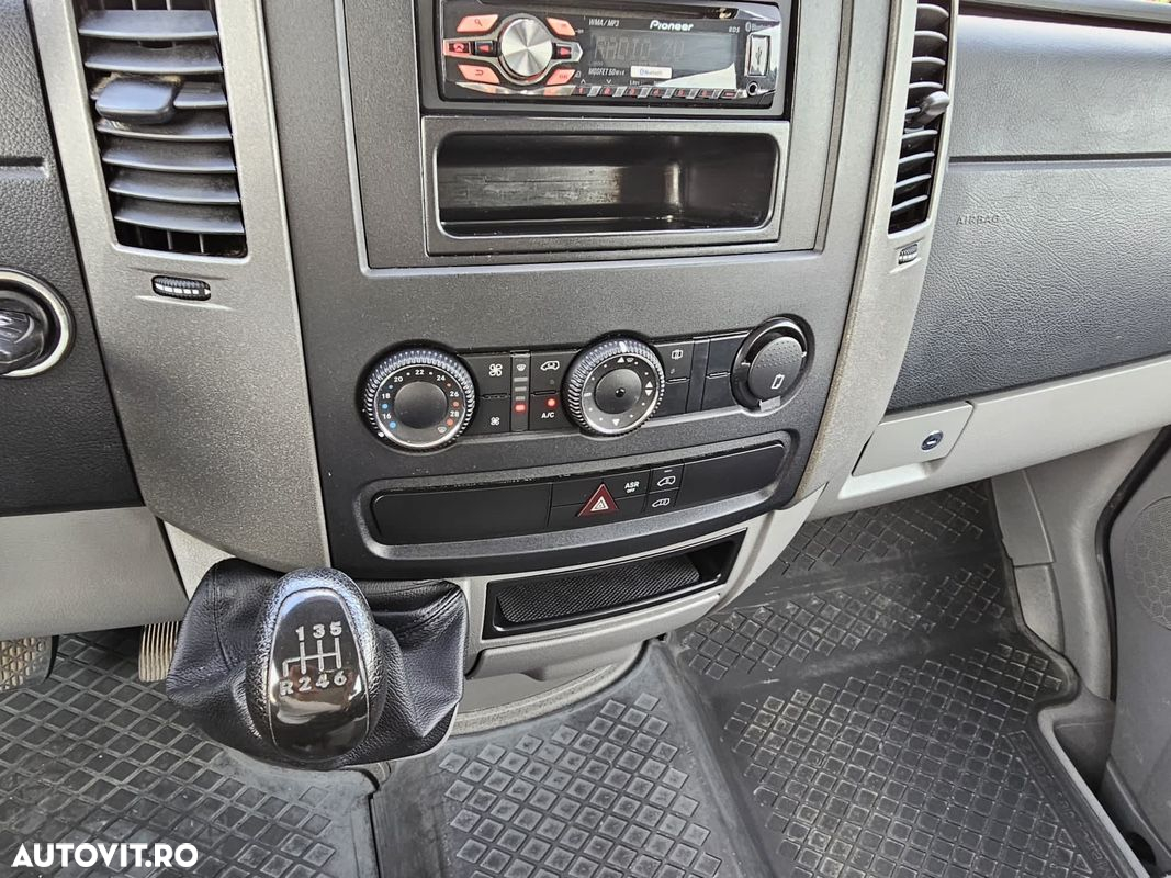 Mercedes-Benz Sprinter 313 CDI - 5 locuri + spatiu marfa - 8