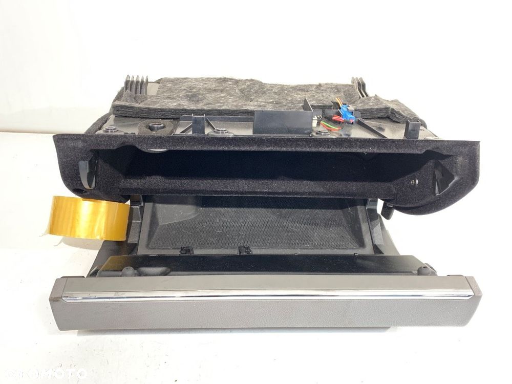 SCHOWEK PASAŻERA  MERCEDES-BENZ KLASA C (W204) 2007 - 2015 C 200 Kompressor (204.041) 135 kW [184 - 2