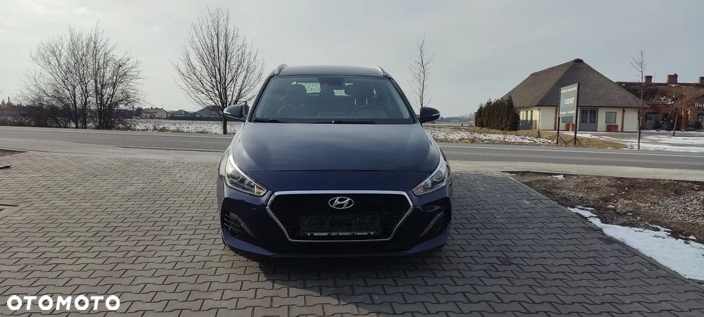 Hyundai i30 1.4 T-GDI Family+ - 2