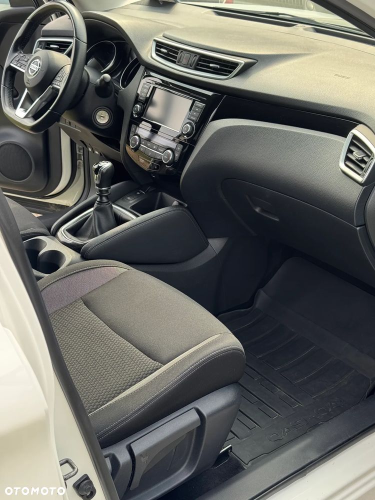 Nissan Qashqai 1.3 DIG-T N-Style EU6d - 13