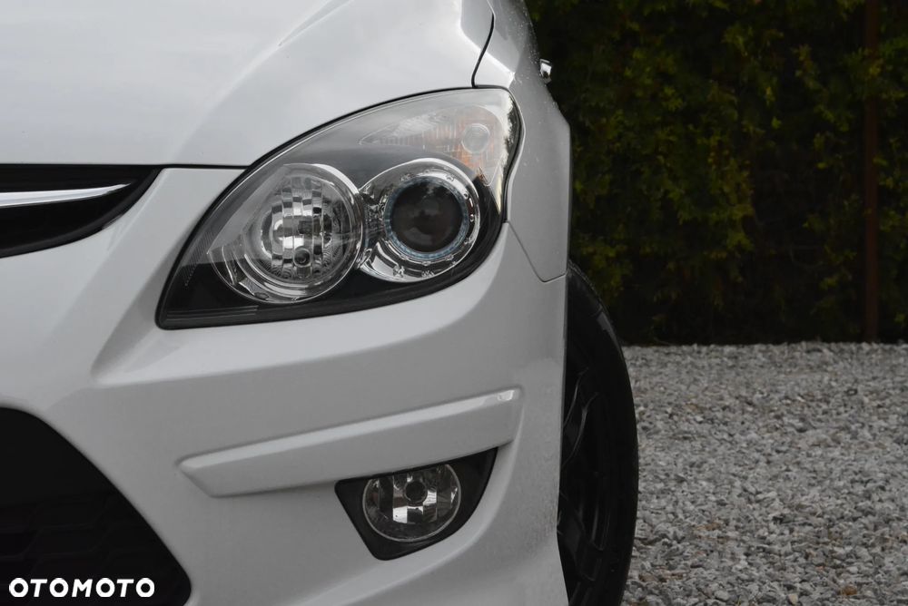 Hyundai i30 1.6 CRDi Classic + EU5 - 8