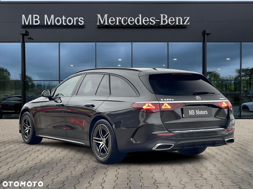 Mercedes-Benz Klasa E - 7