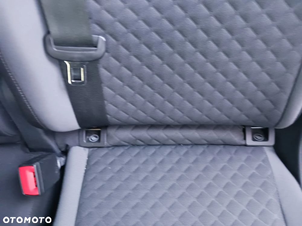 Volkswagen Tiguan - 27