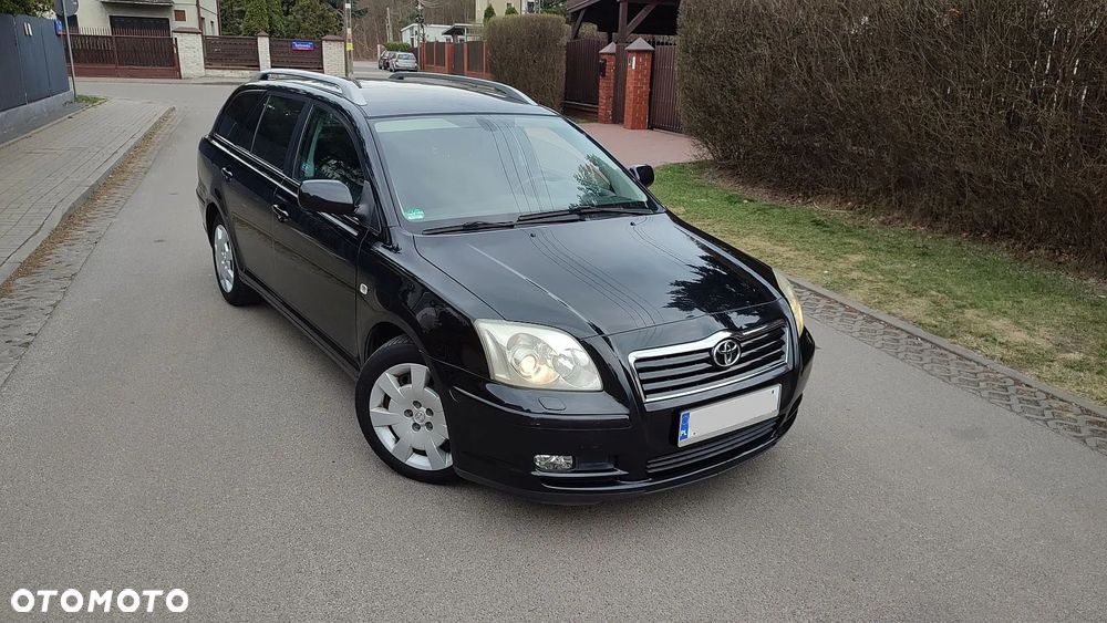Toyota Avensis 1.8 VVT-i Executive - 3