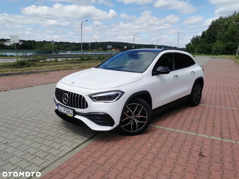 Mercedes-Benz GLA 250 4-Matic AMG Line - 1