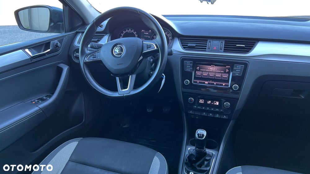 Skoda RAPID 1.6 TDI DPF Style - 12
