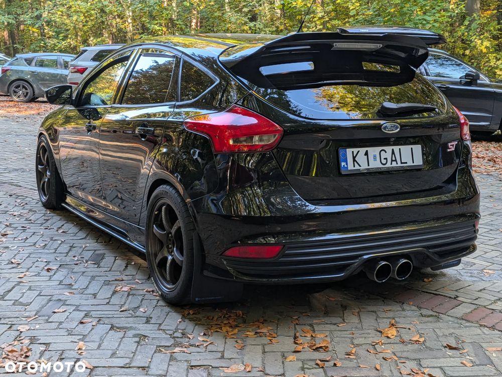Ford Focus - 9