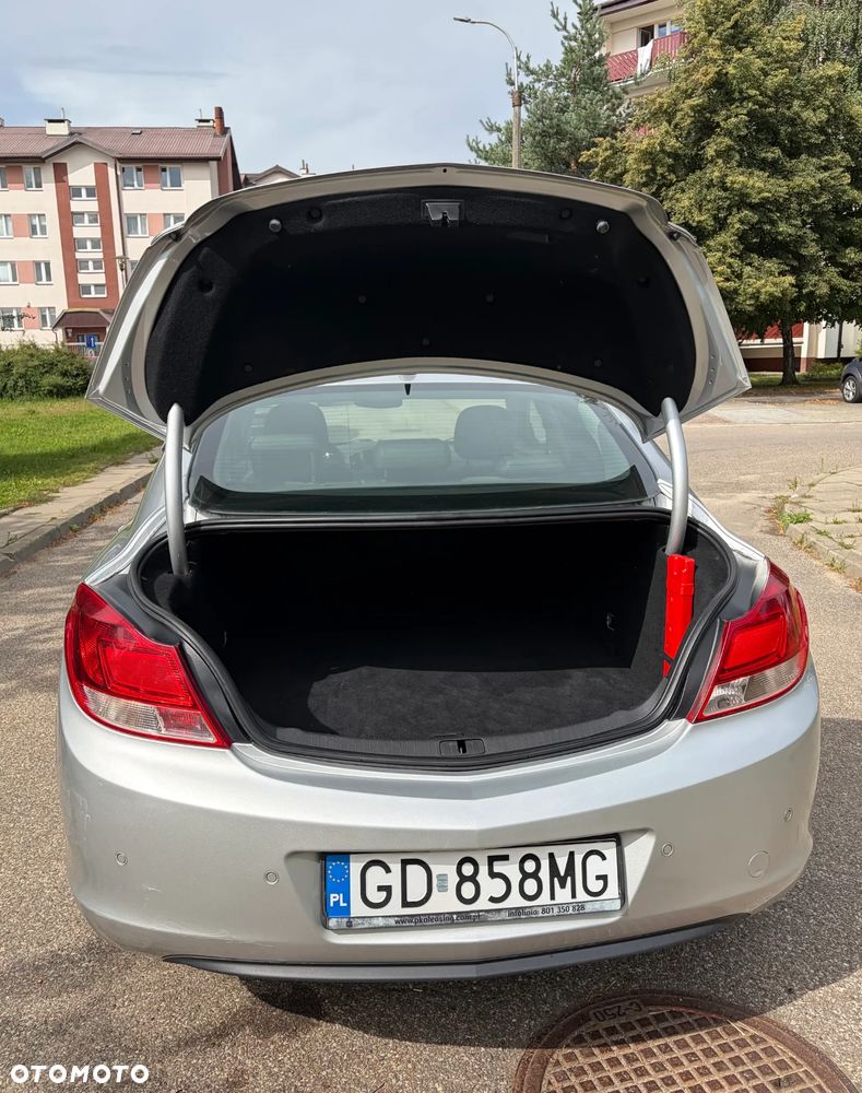 Opel Insignia 1.6 T Cosmo - 13