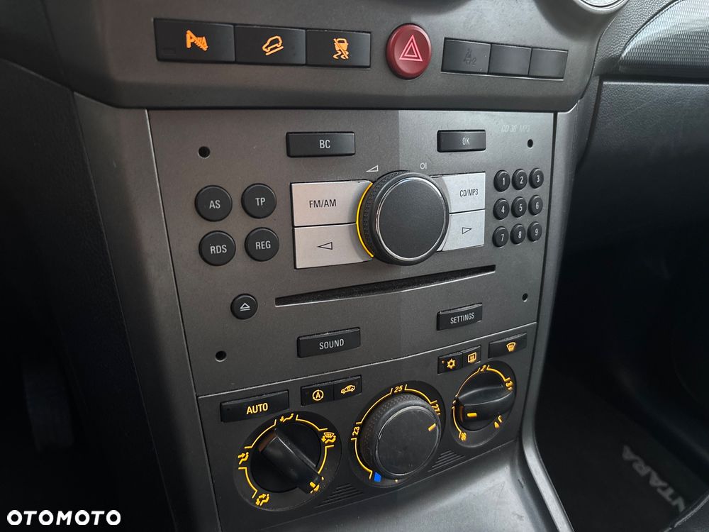 Opel Antara 2.0 CDTI Cosmo - 18