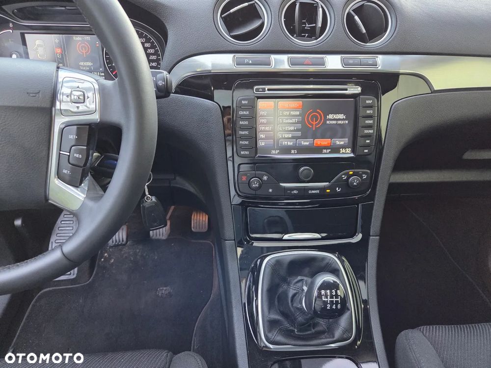 Ford S-Max 2.0 TDCi DPF Titanium - 21