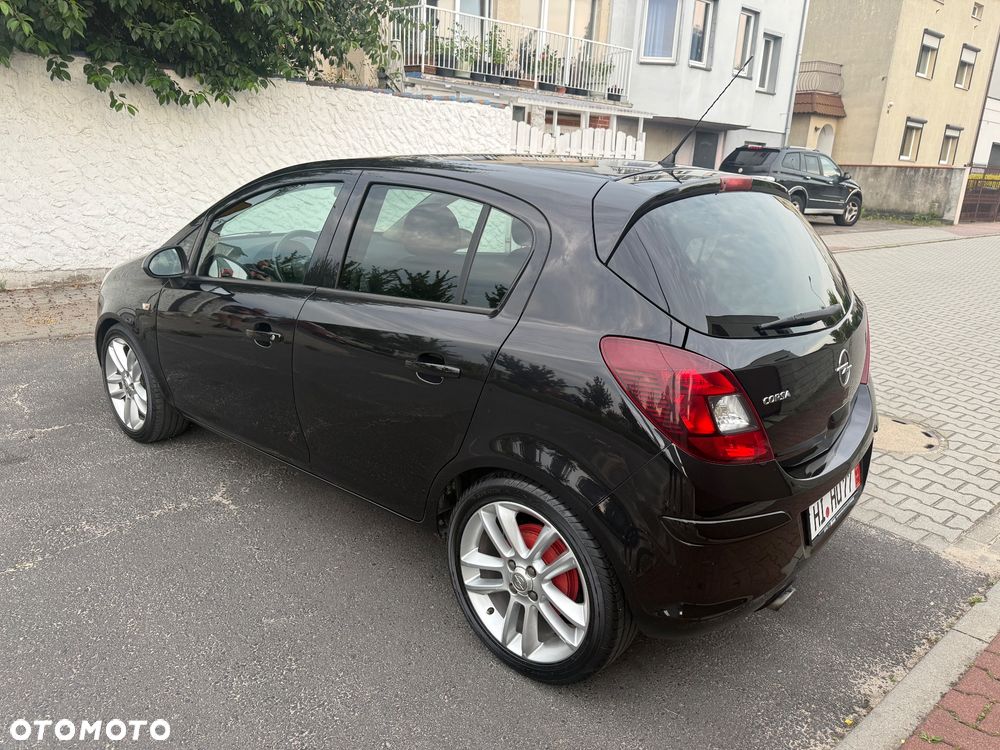 Opel Corsa 1.4 16V Color Edition - 3