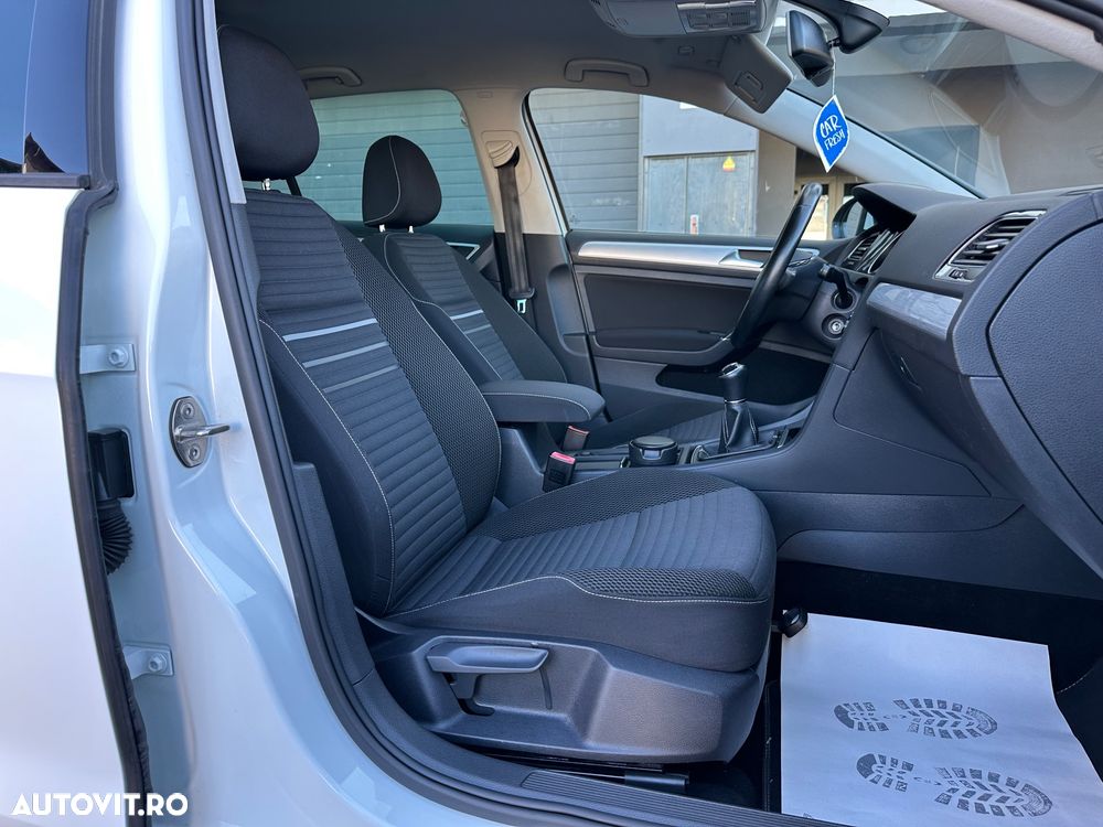 Volkswagen Golf 1.4 TSI BlueMotion Technology Cup - 18