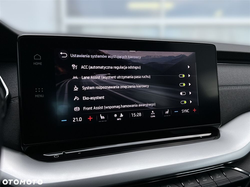 Skoda Octavia 2.0 TDI SCR Style DSG - 28