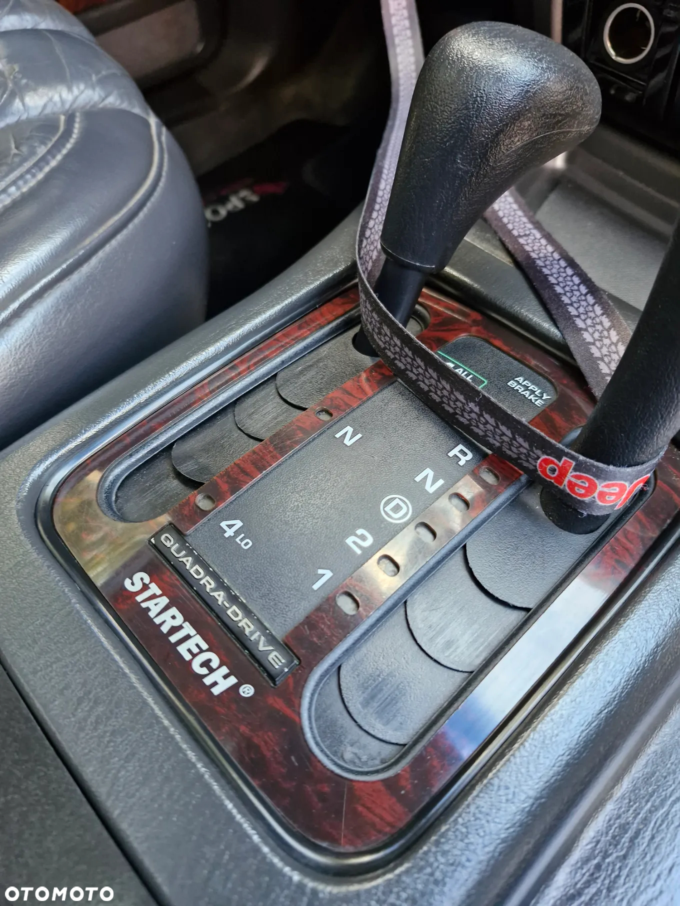 Jeep Grand Cherokee 4.7 Limited - 9